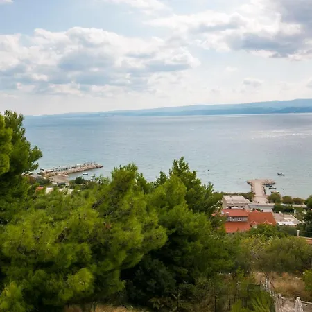 Apartment Becica Omiš Exterior foto